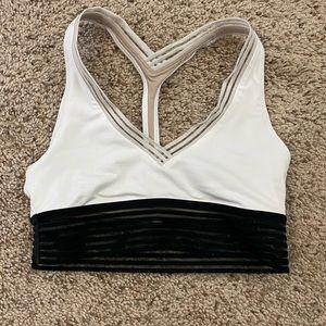 Lululemon bra